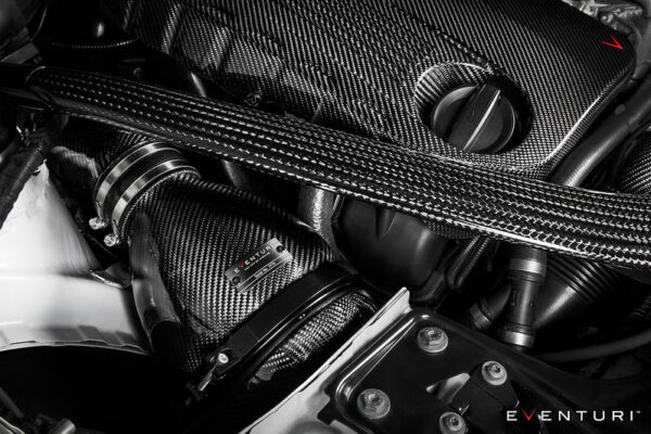 Układ dolotowy V2 z zamkniętymi kanałami do BMW F8X M3/M4