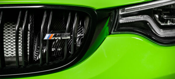 Układ dolotowy V2 z zamkniętymi kanałami do BMW F8X M3/M4