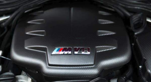 Pokrywa kolektora dolotowego (mat) do BMW E9X M3